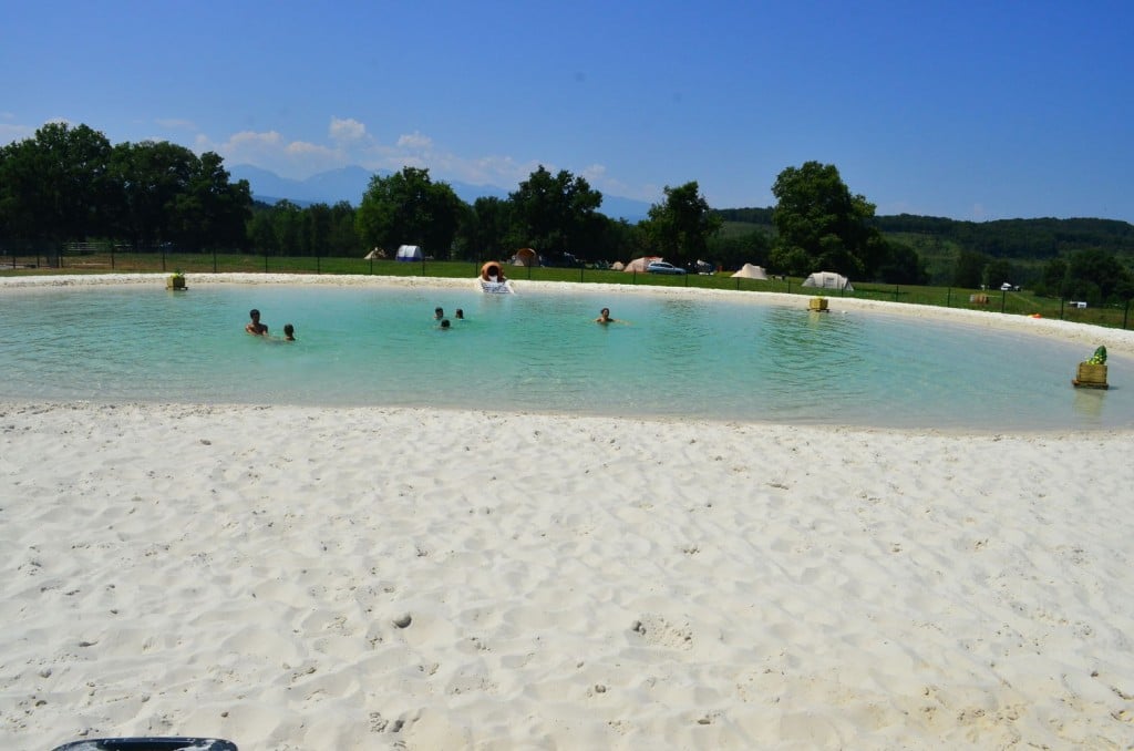 Natural lagoon pool | 4-star campsite in Ariège