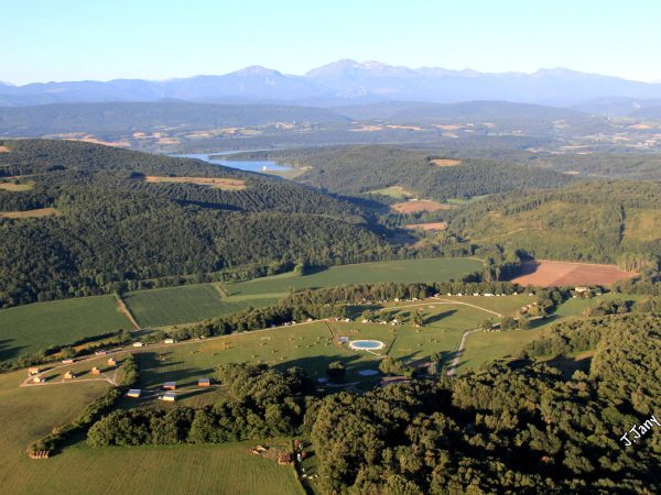 A proximité du Camping de La Besse: le Lac de Montbel