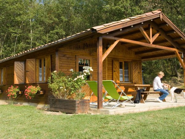 Mobil-homes et chalets | Camping de La Besse 4 étoiles en Ariège